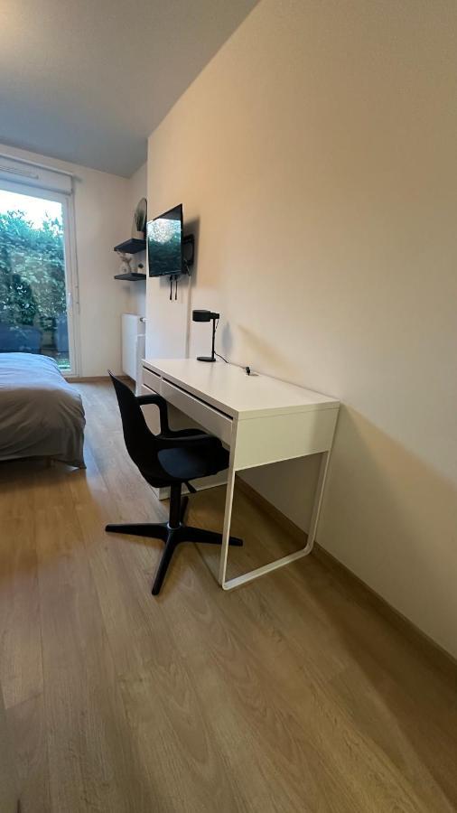 Appartement A Fleury-Merogis Proche De Paris Exterior photo
